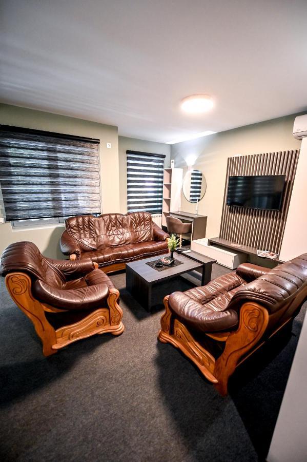 Aparthotel Respect034 à Aranđelovac Extérieur photo